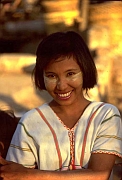 [Burmese girl]